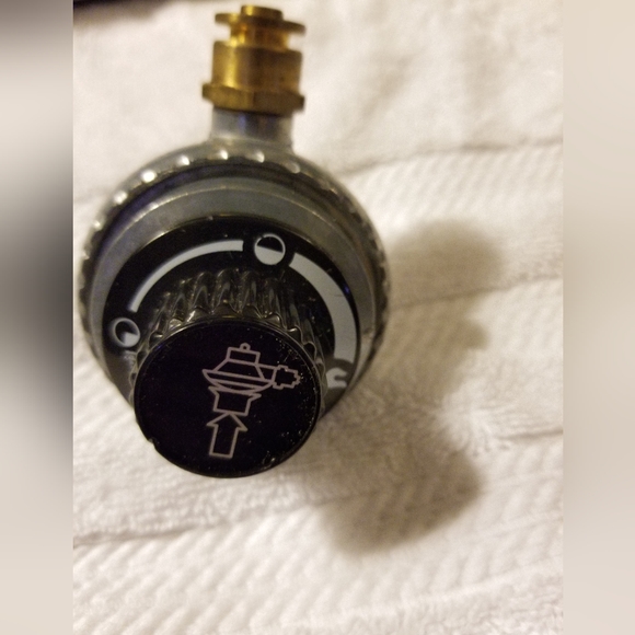 🔥New CHAR-BROIL Universal 4ft hose and Adapter. 🔥 - Picture 4 of 5